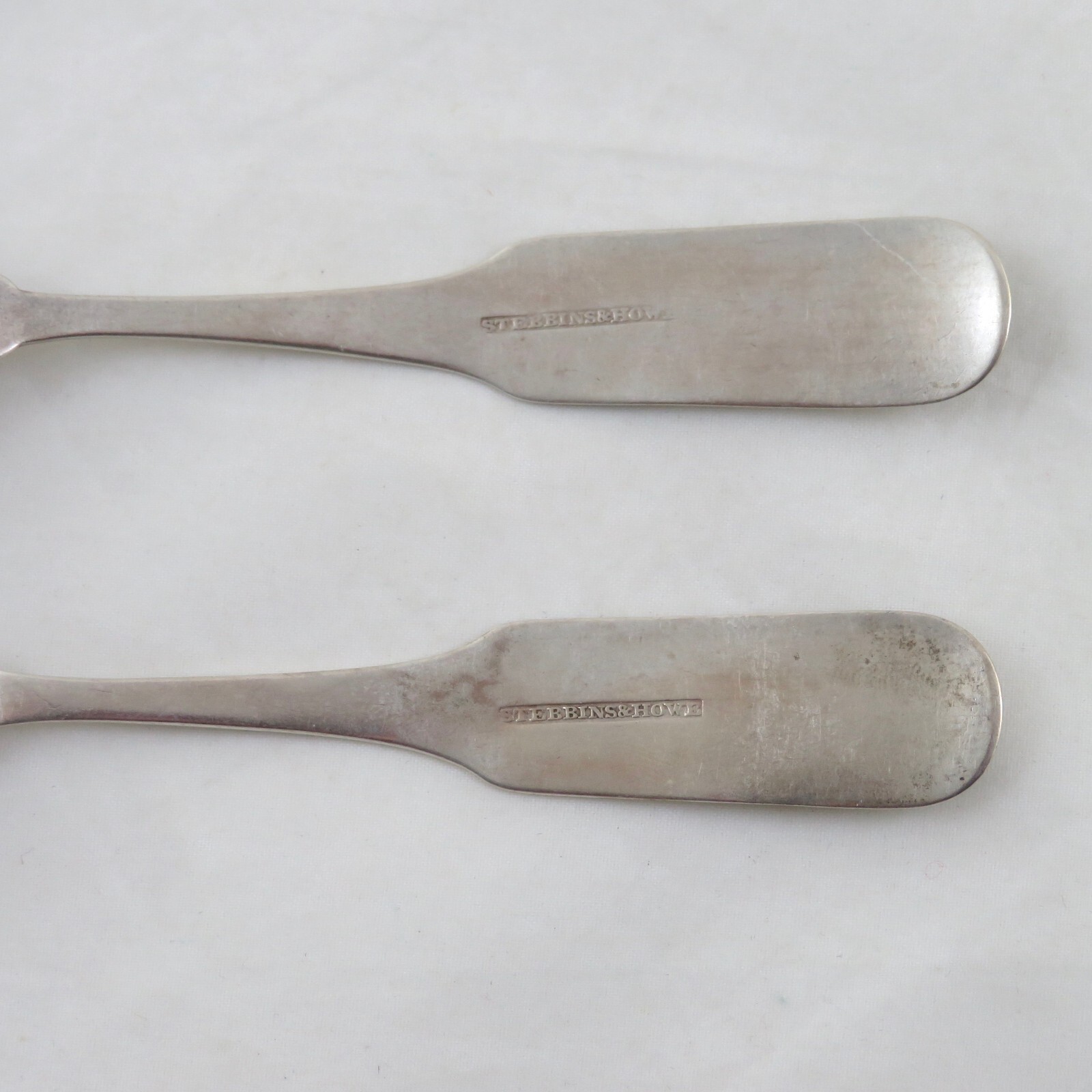 Stebbins & Howe Coin Silver Teaspoons Basket of Flowers Monogram 33 Grams