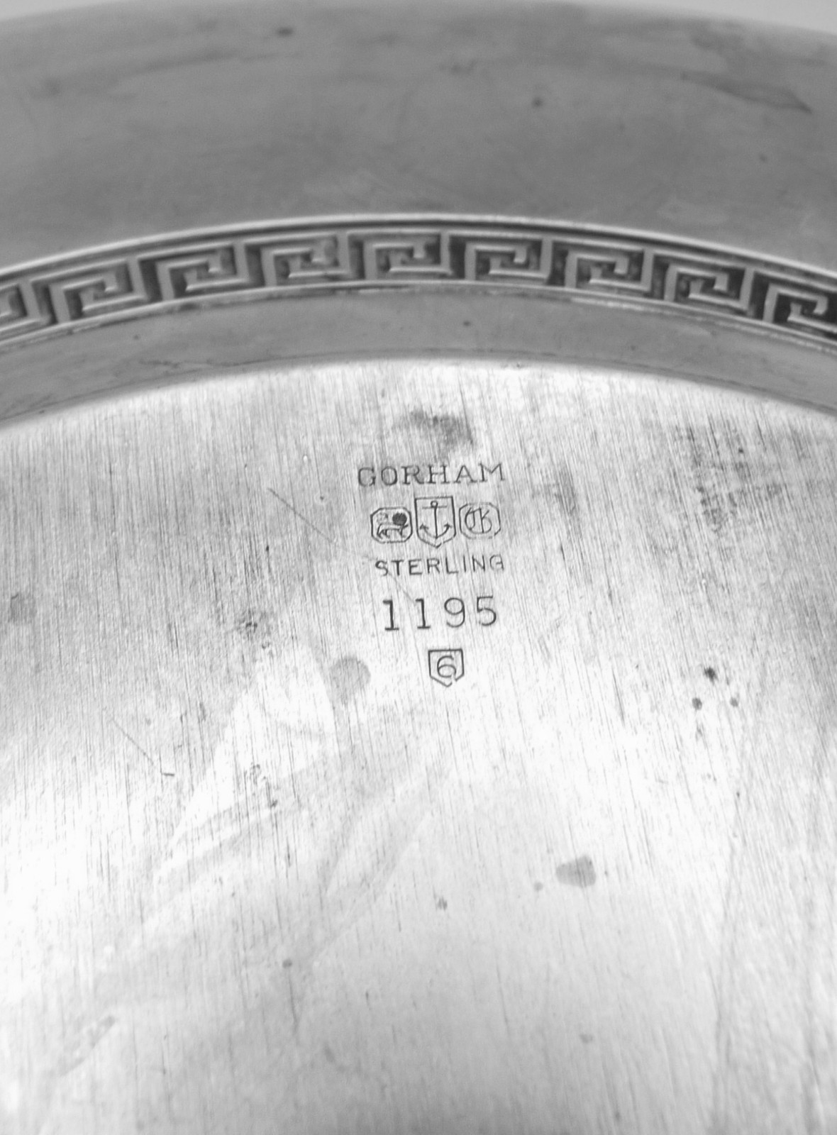 Gorham Etruscan Greek Key Sterling Silver 10″ Serving Plate, c.1956, 289g