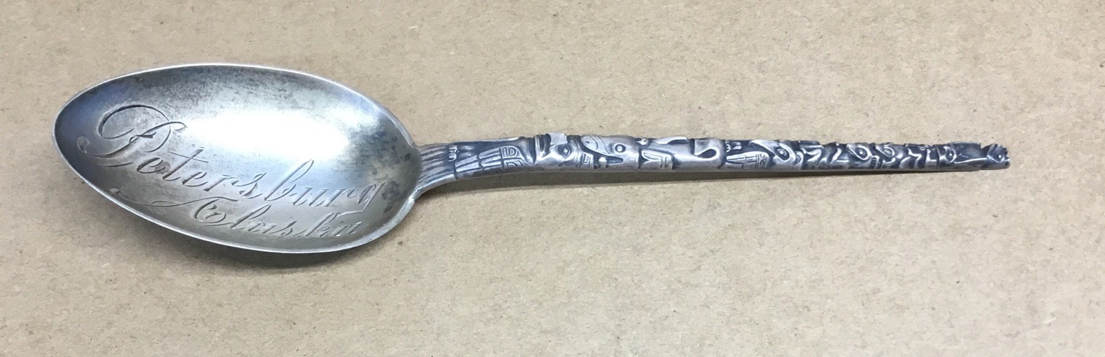 Vintage Sterling Silver Petersburg Alaska Souvenir Spoon Totem Pole ………..[B29-1]
