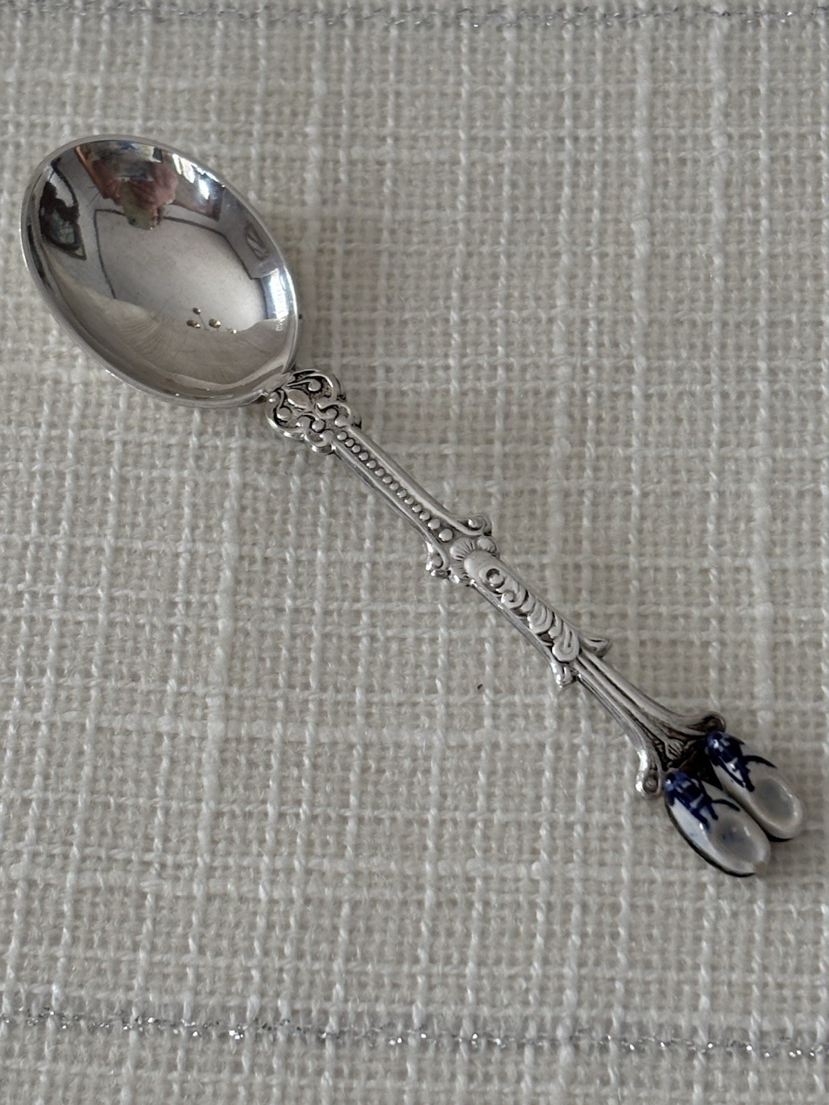 Delft Silver Plate Souvenir Spoon Porcelain Dutch Shoes Vintage Ornate 4”