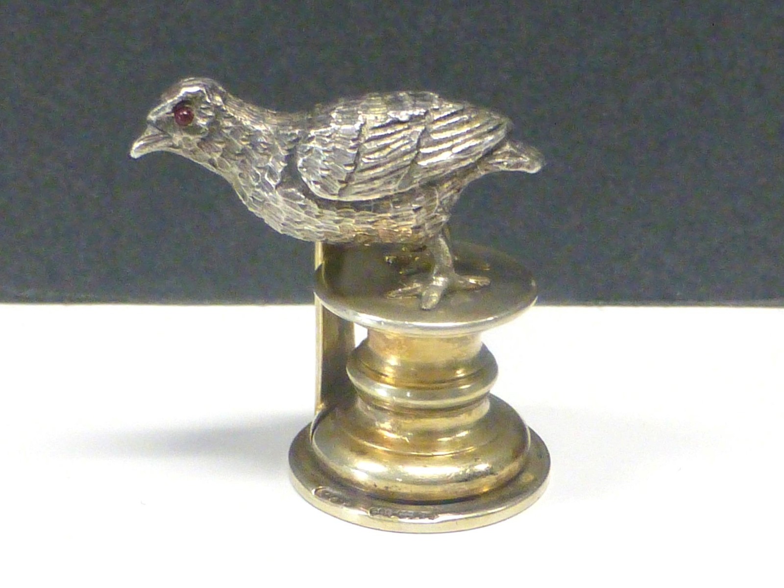 1906 QUAIL Bird Red Gem Eyes William Hunter Sterling Silver Place Card Holder