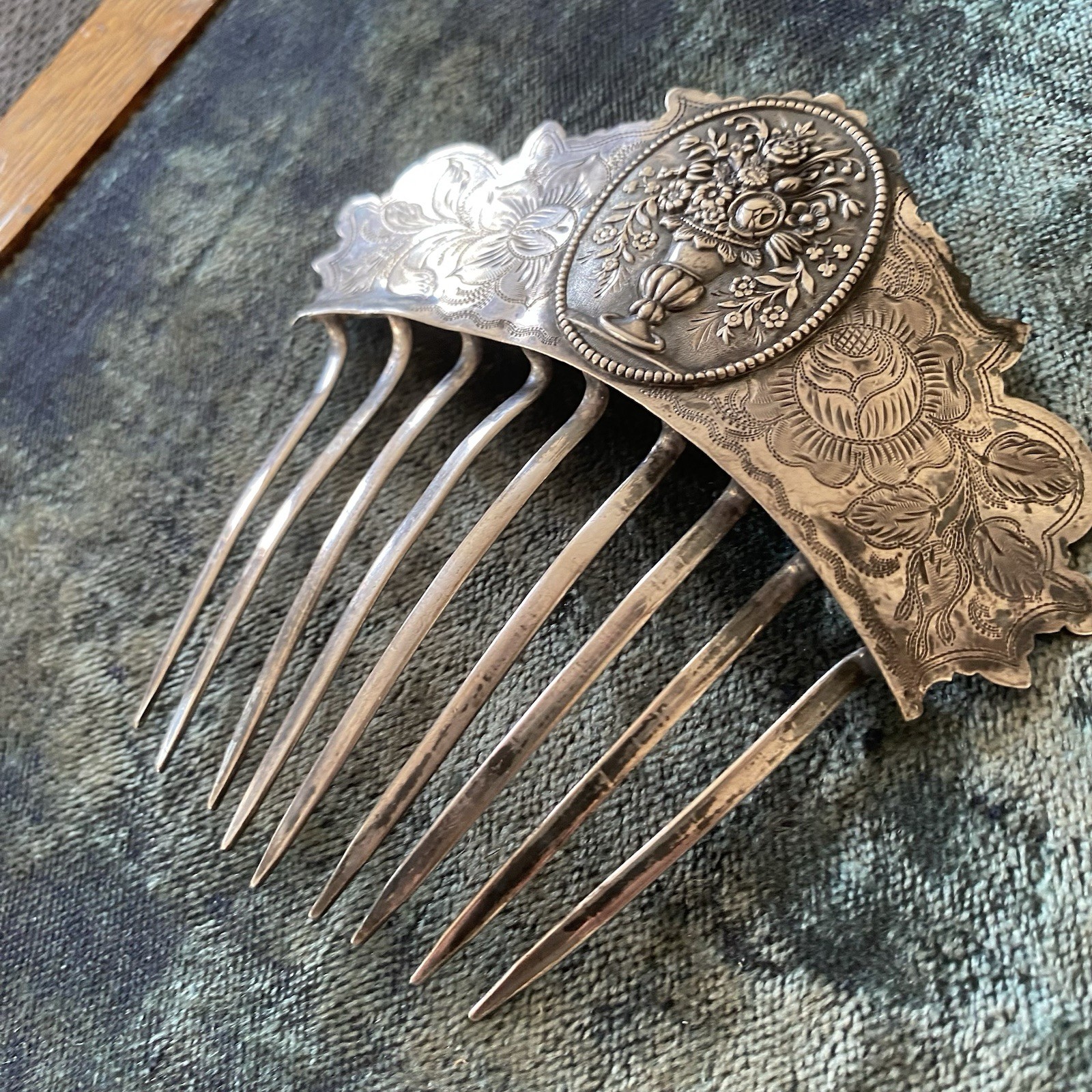 American Early Coin Silver Hair Comb Antique .900 Basket of Flowers Not Sterling