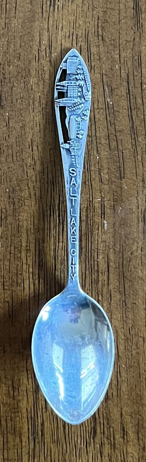 Sterling silver souvenir spoon Salt Lake City, Utah 10g