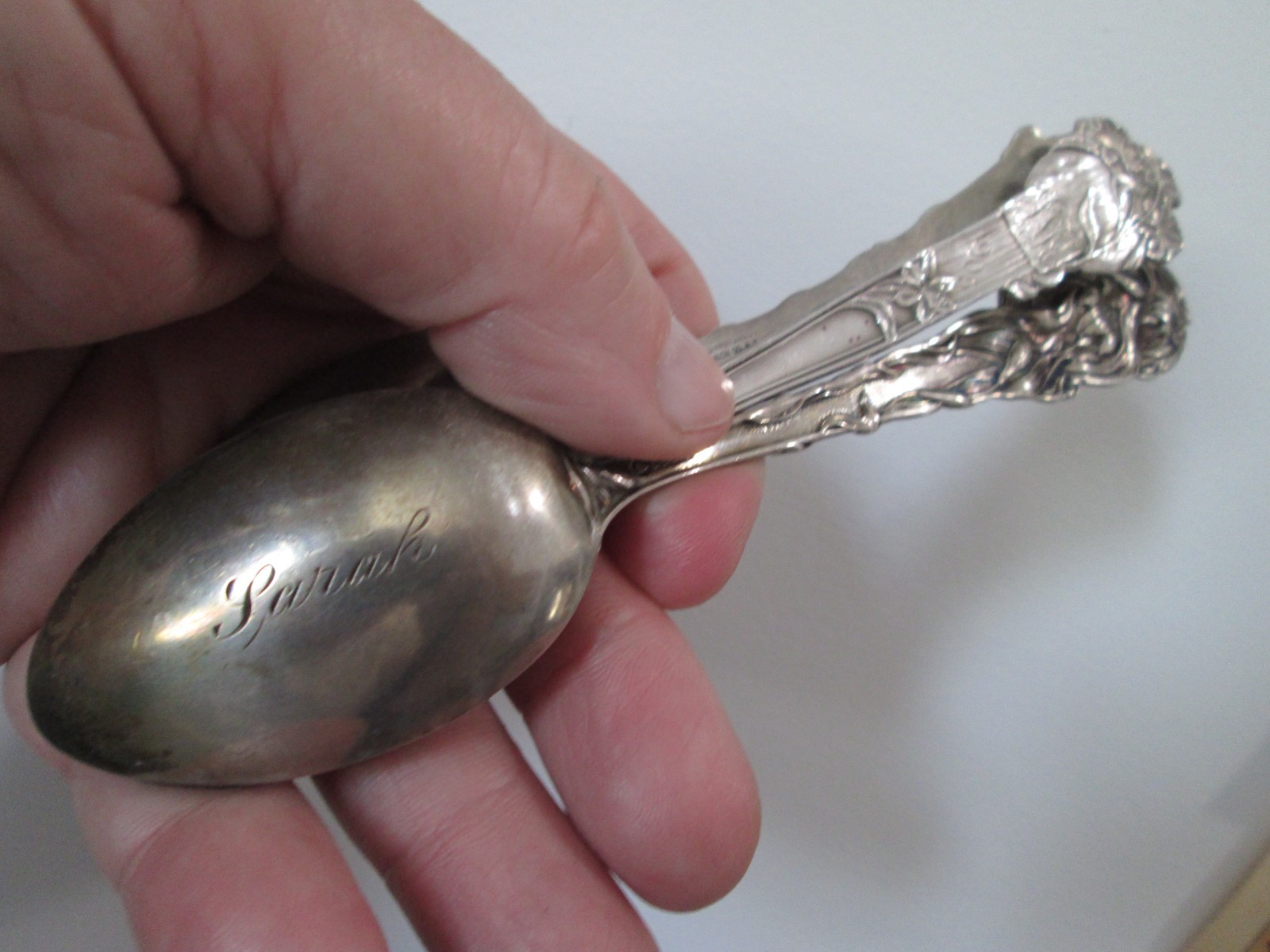 THREE Large Antique STERLING – ORNATE – SOUVENIR SPOONS 2.6 toz
