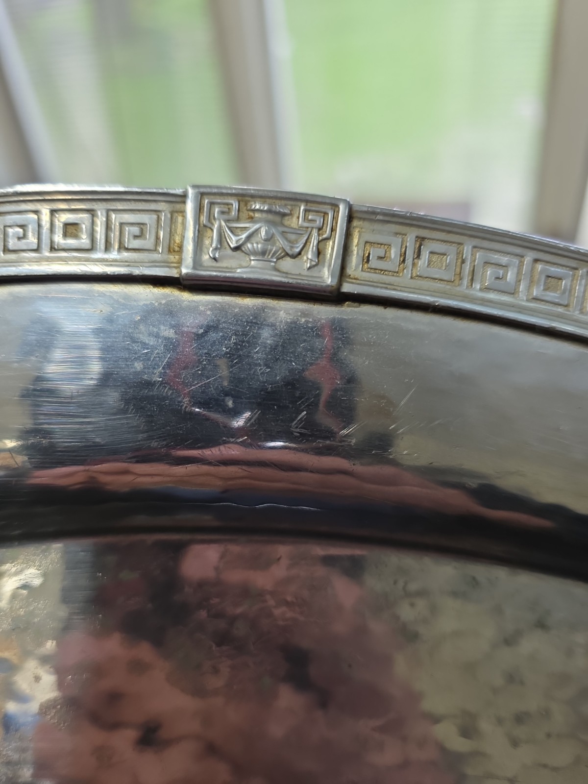 Vintage Meriden International Silver 20″ In Hammered Tray 2611 Plating Loss