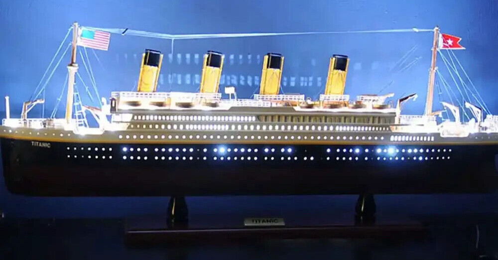 RMS Titanic Ocean Liner w/ Lights 32″ Wood Model White Star Line Cruise Ship New