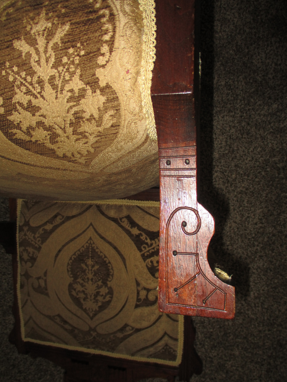 Victorian Eastlake Ornate Carved Antique Walnut Arm Chair