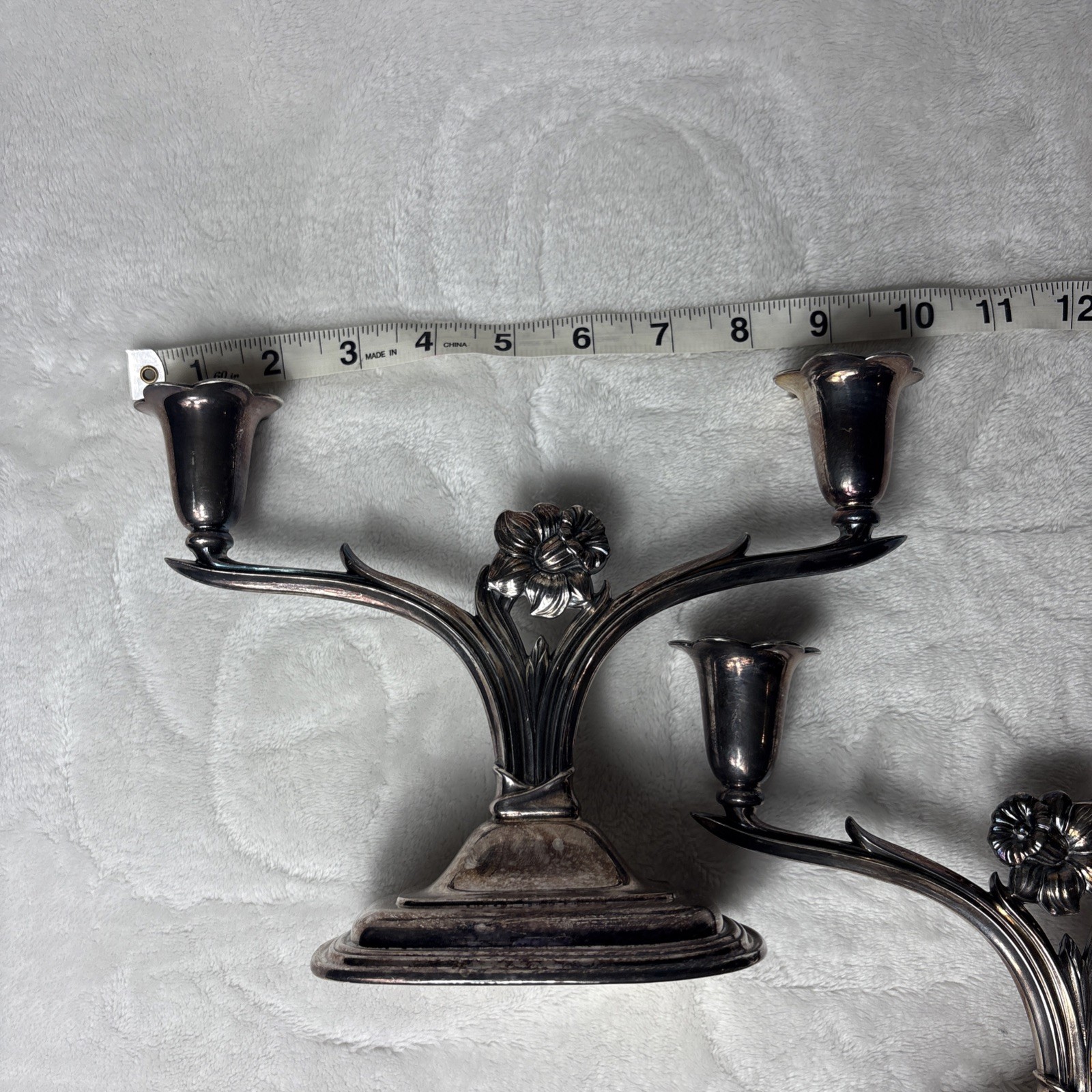 Vintage 1847 Rogers Bros Daffodil Silverplate 2 Arm Candelabra Pair 1950s USA 7″