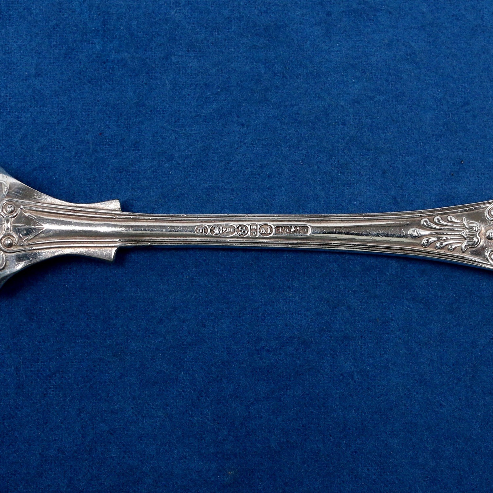 Kings Pattern Silver Plated Cheese Scoop – Cooper Brothers Sheffield England