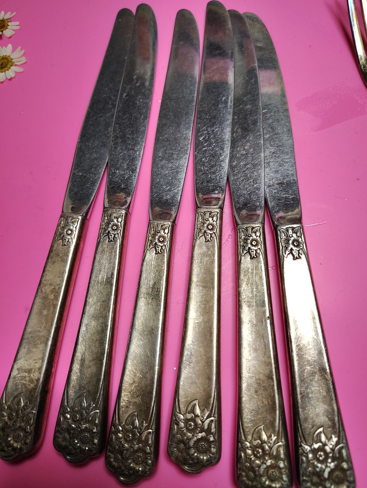Wm Rogers & Son APRIL 1950 Silverplate Dinner Knives Replacement Set Lot