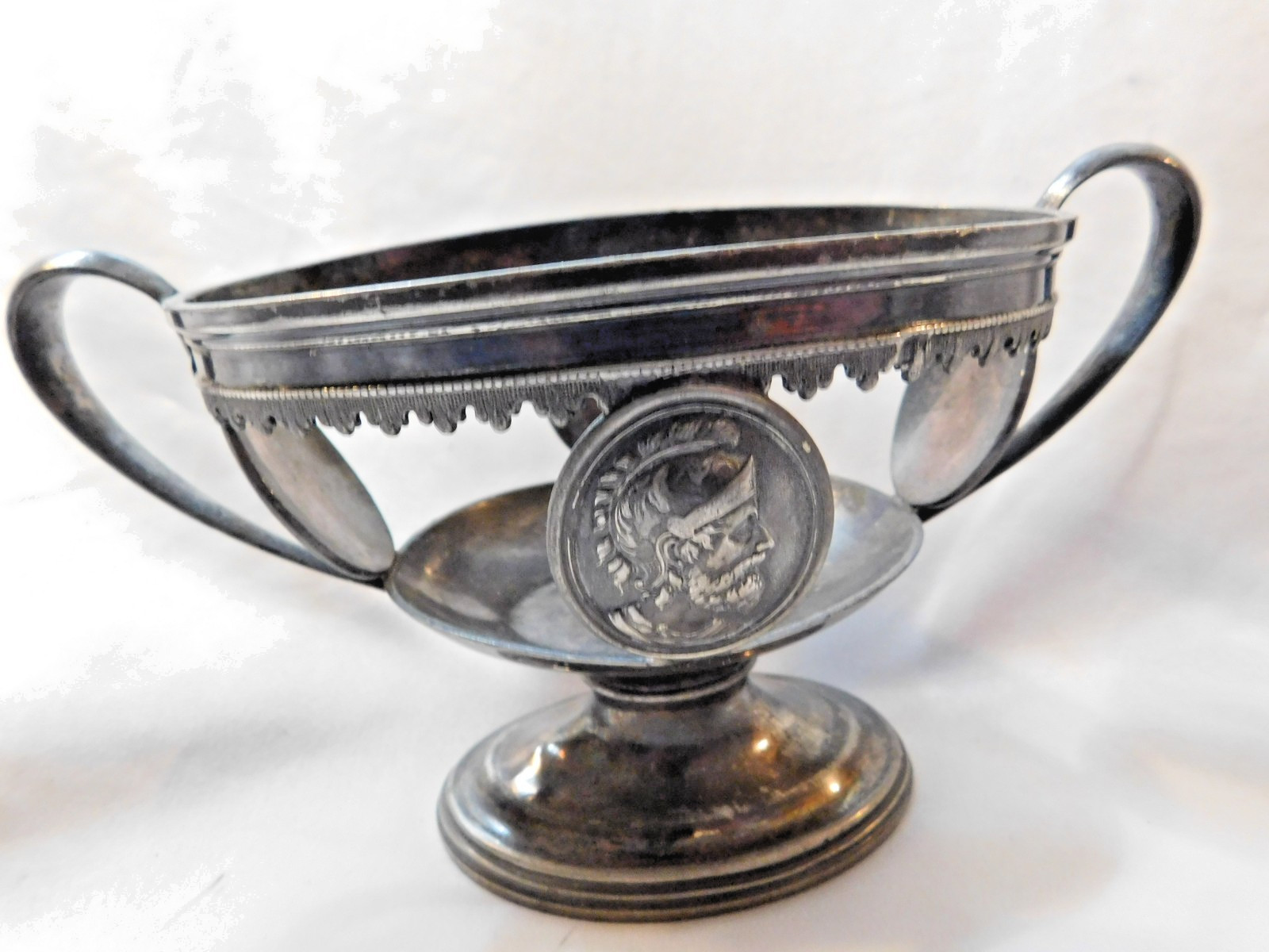Antique Victorian Rogers & Bro. Silver Plate Loving Cup Assyrian Head
