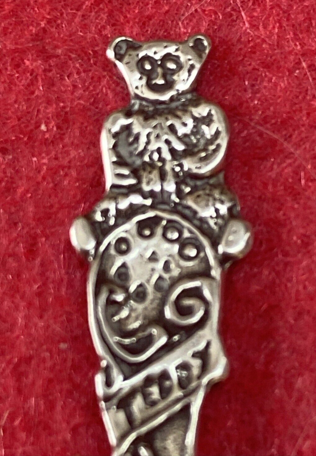 RARE! President Theodore Roosevelt Teddy Bear 2 3/8″ Sterling Silver Salt Spoon