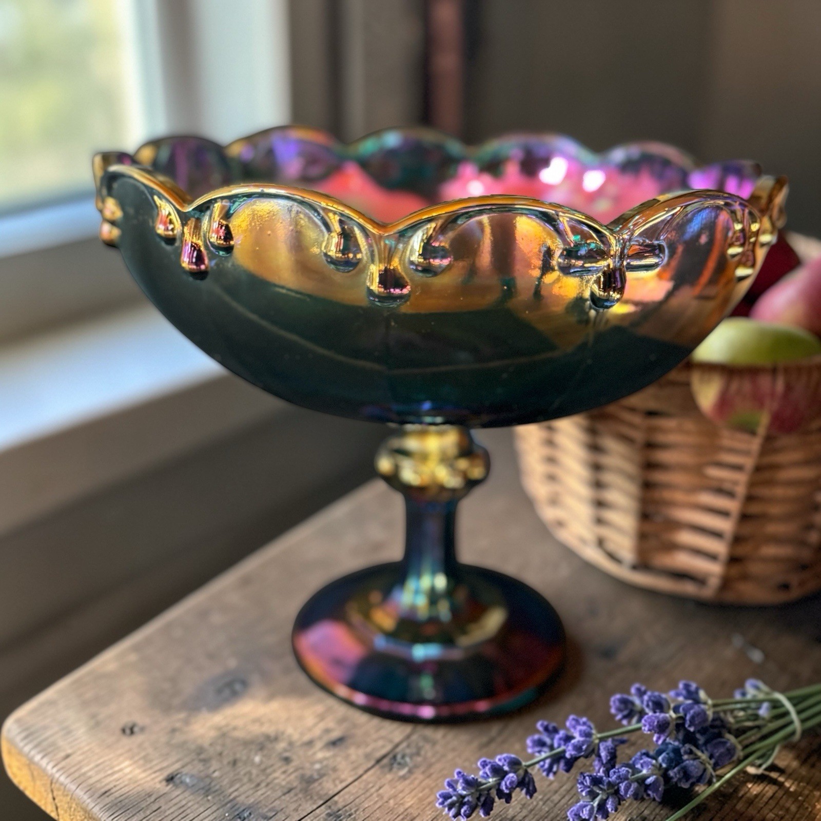 Indian Glass teardrop Pedestal