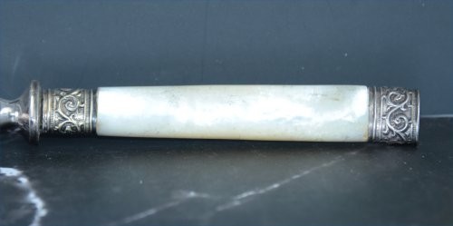 Antique Victorian, Edwardian Mother of Pearl Cheese Scoop