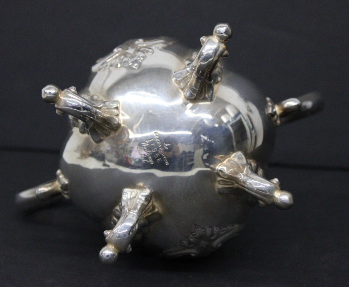 Vtg Reed & Barton Winthrop Shield Silverplate Footed Sugar Bowl Pumpkin 1795E