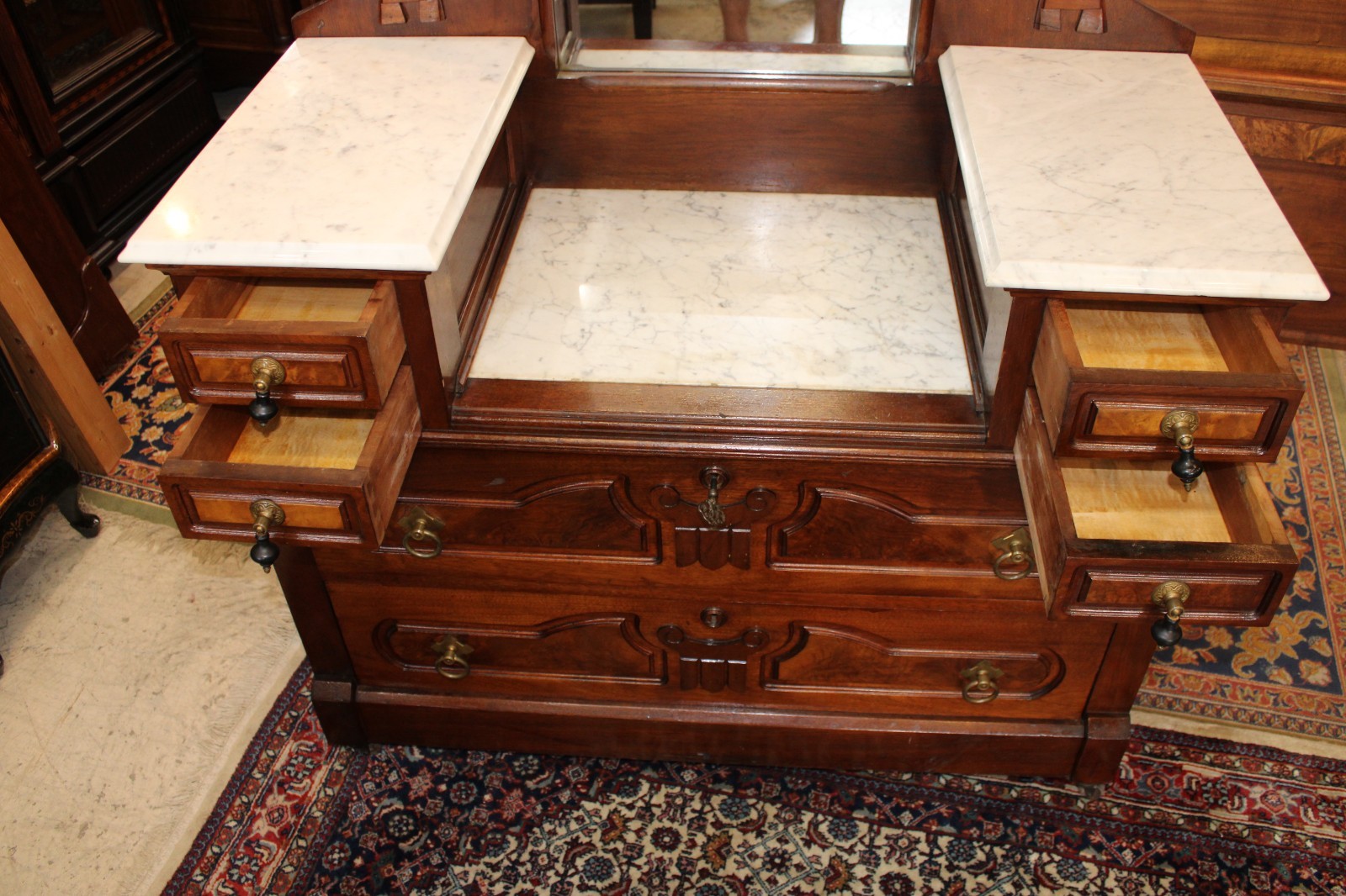American Antique Eastlake Victorian Mahogany Dresser / Vanity