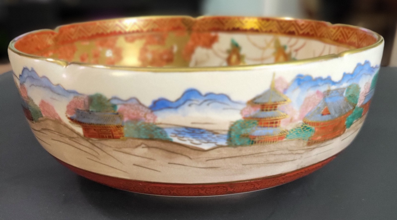 1850- 1899 Japanese Meiji Period Satsuma Bowl Signed Shimazu Clan 8.5″ EUC