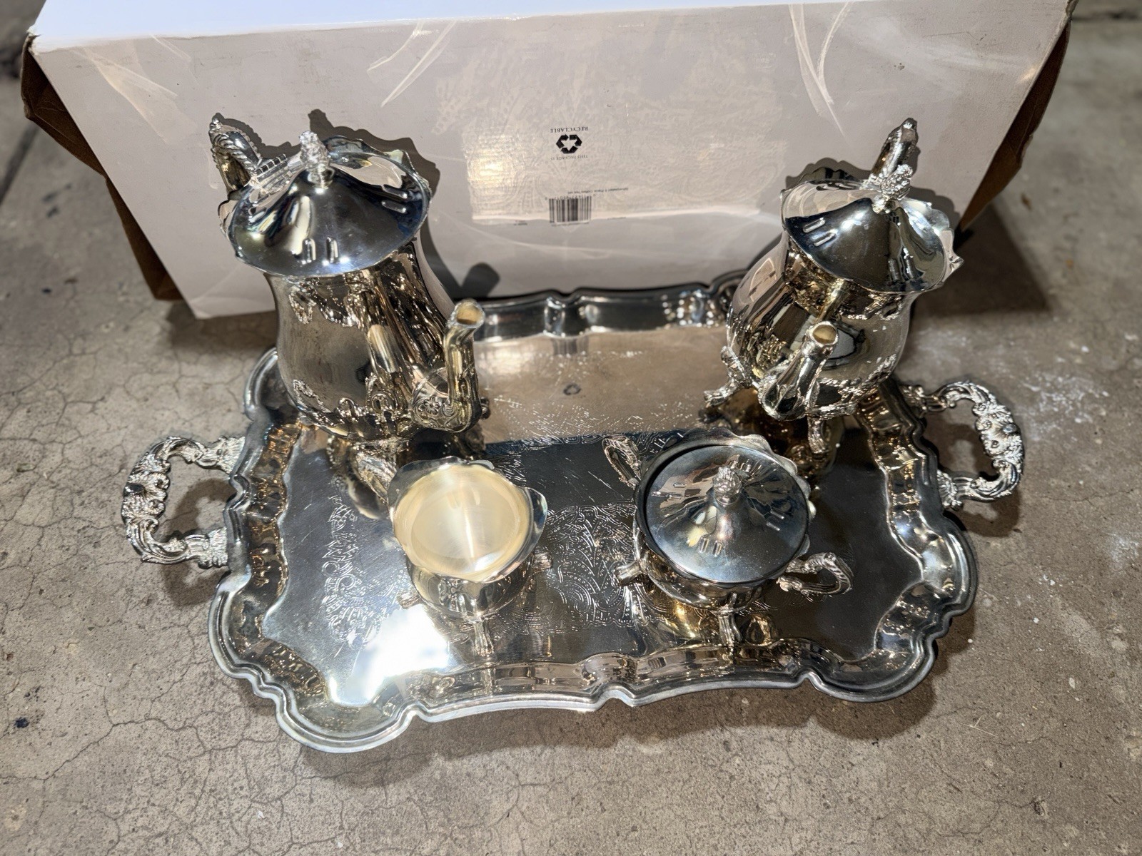 Vintage International Silver Co Silverplate Tea Coffee Set Tray 5pc Ornate