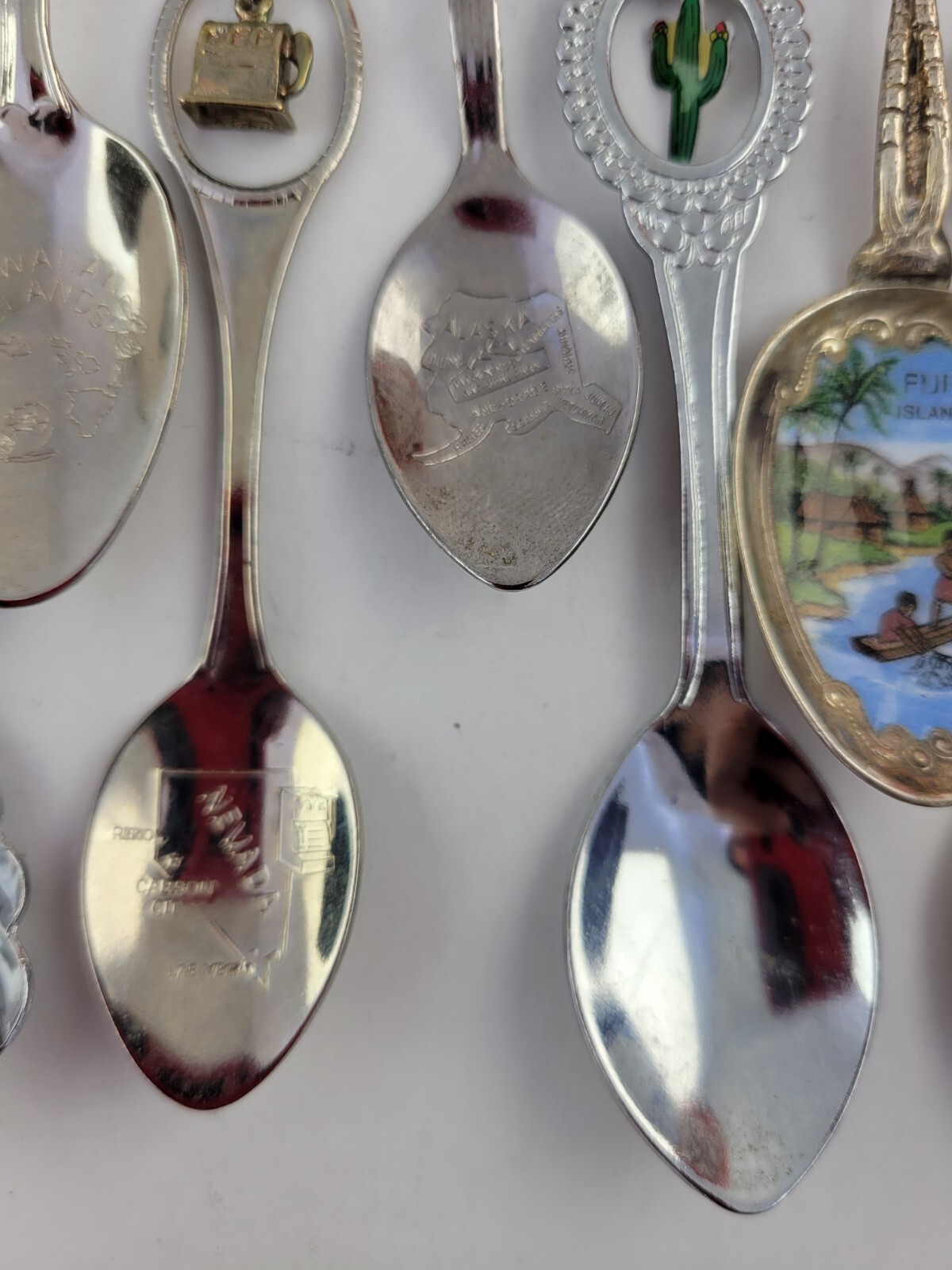 17pc Set of Vintage Souvenir Spoons Germany, Arizona, London, Vegas, Paris