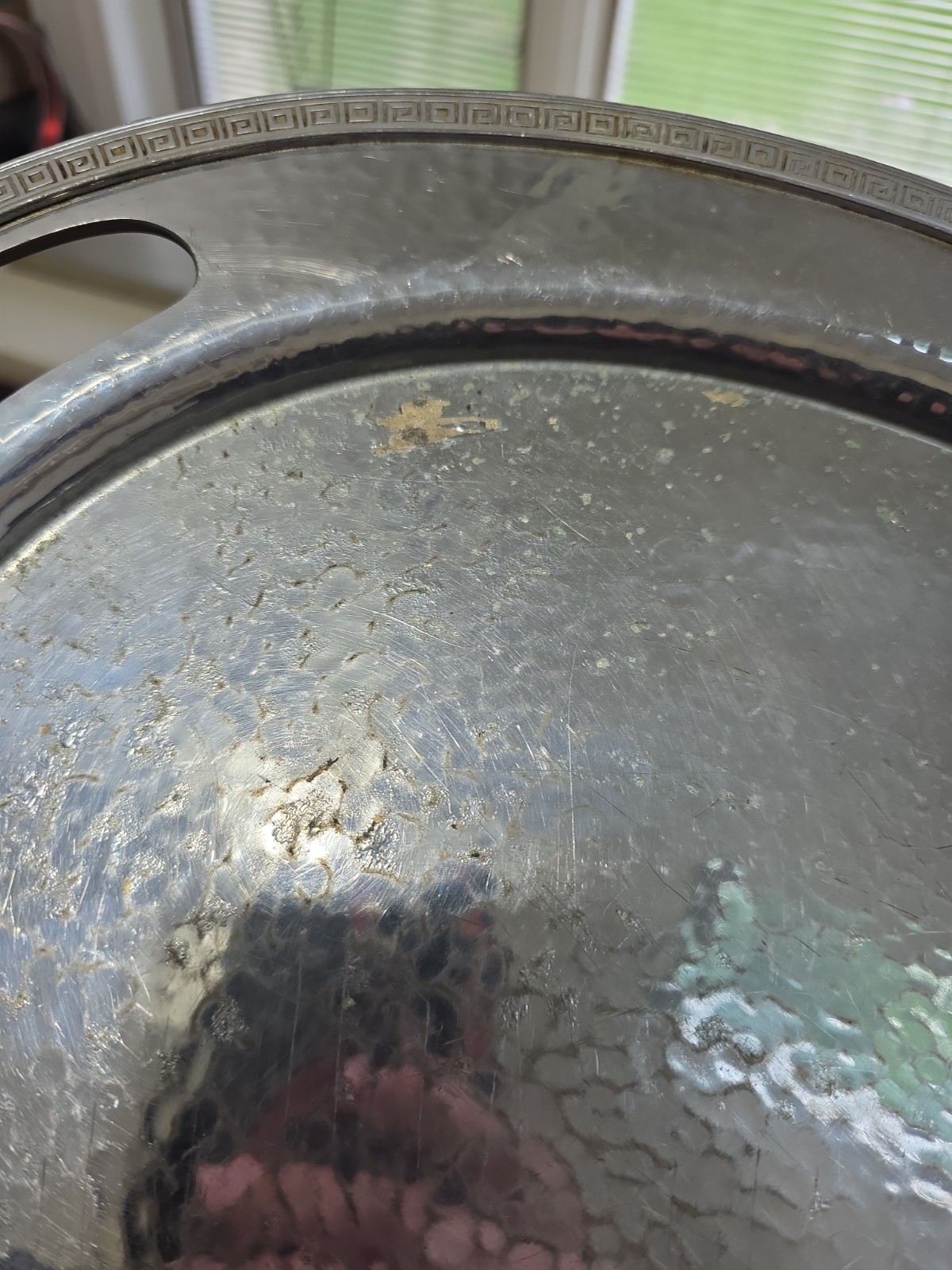 Vintage Meriden International Silver 20″ In Hammered Tray 2611 Plating Loss