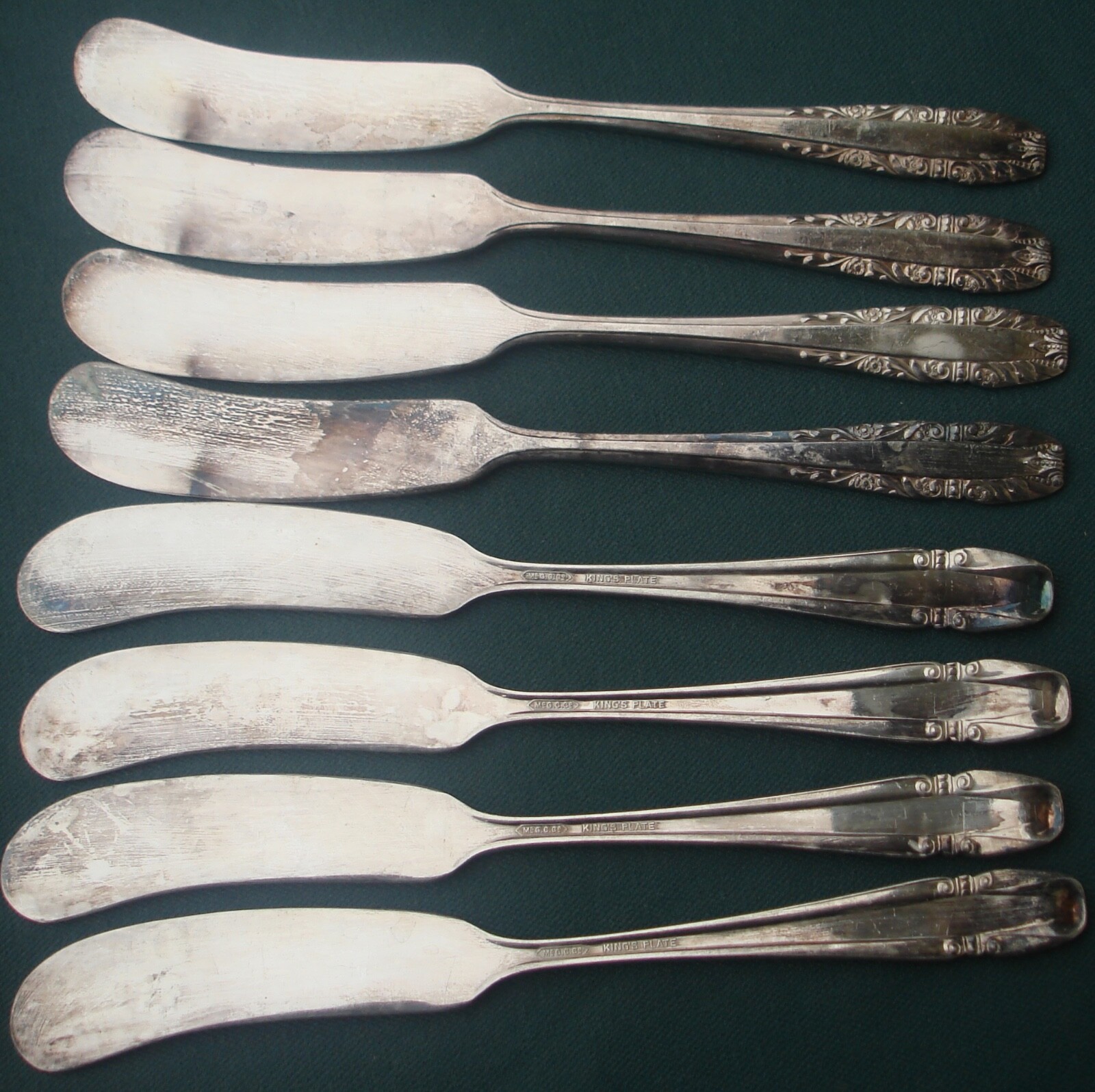 McC. C. Co Kings Plate 6 Ind Buyer Spreaders McGlashan Clarke & Co Silverplate