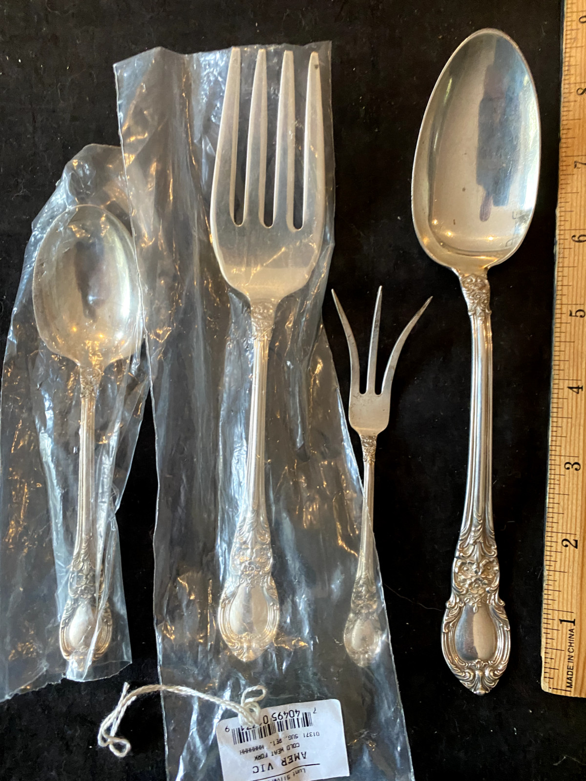 LUNT AMERICAN VICTORIAN STERLING SILVER FLATWARE 4 SERVERS FOR 1 BID