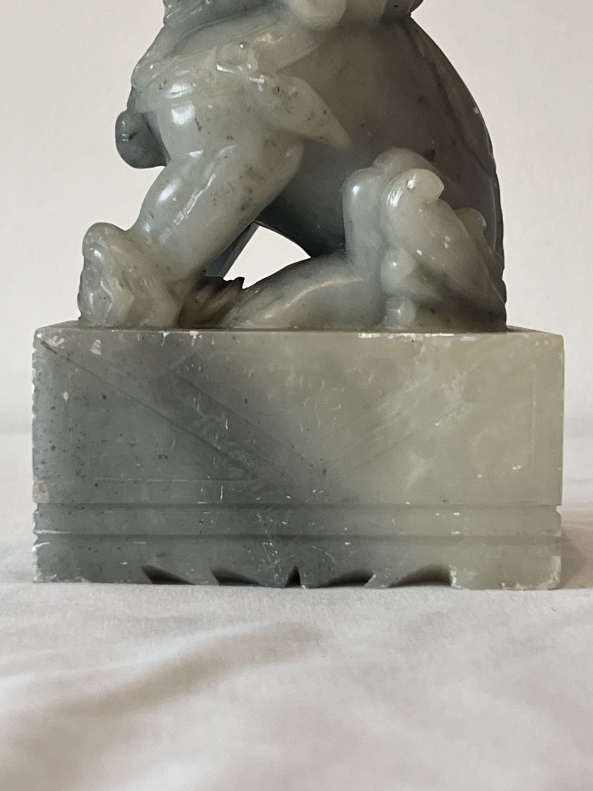 Chinese Carved Soapstone Foo Dog Guardian Lion Statue 12cm Figure 1950