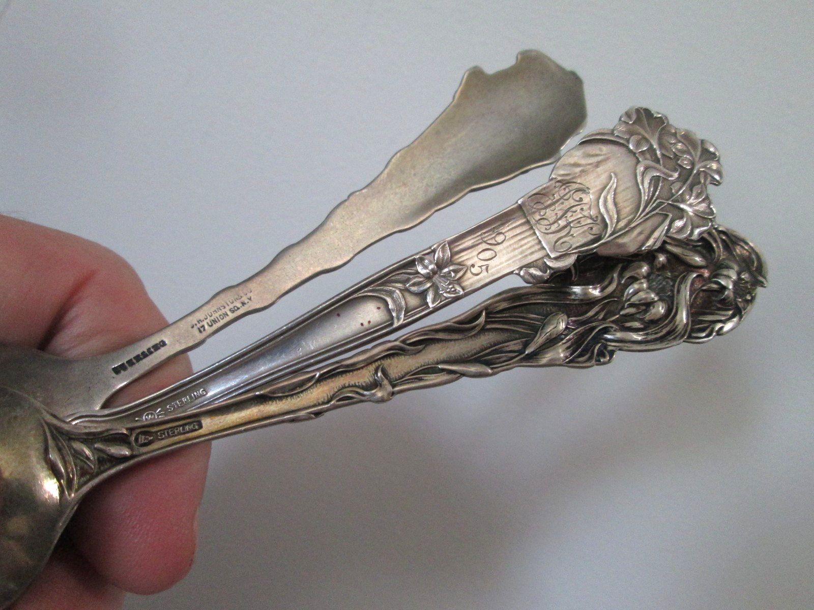 THREE Large Antique STERLING – ORNATE – SOUVENIR SPOONS 2.6 toz