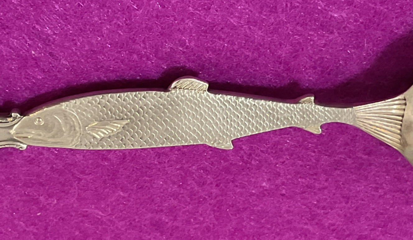 Salmon Fish Columbian River Mt Hood Portland 5.5″ Sterling Souvenir Spoon 27g