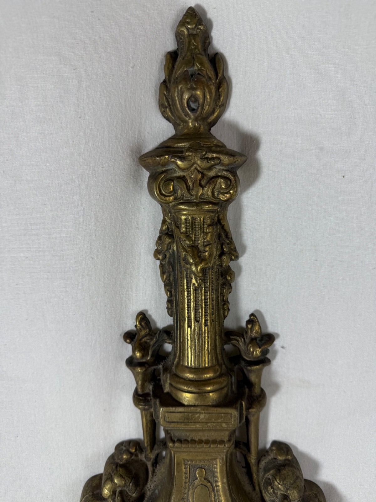 1920S RARE ANTIQUE SMALL FRENCH ORNATE BRASS ANDIRON LOUIS XVI STYLE 1M