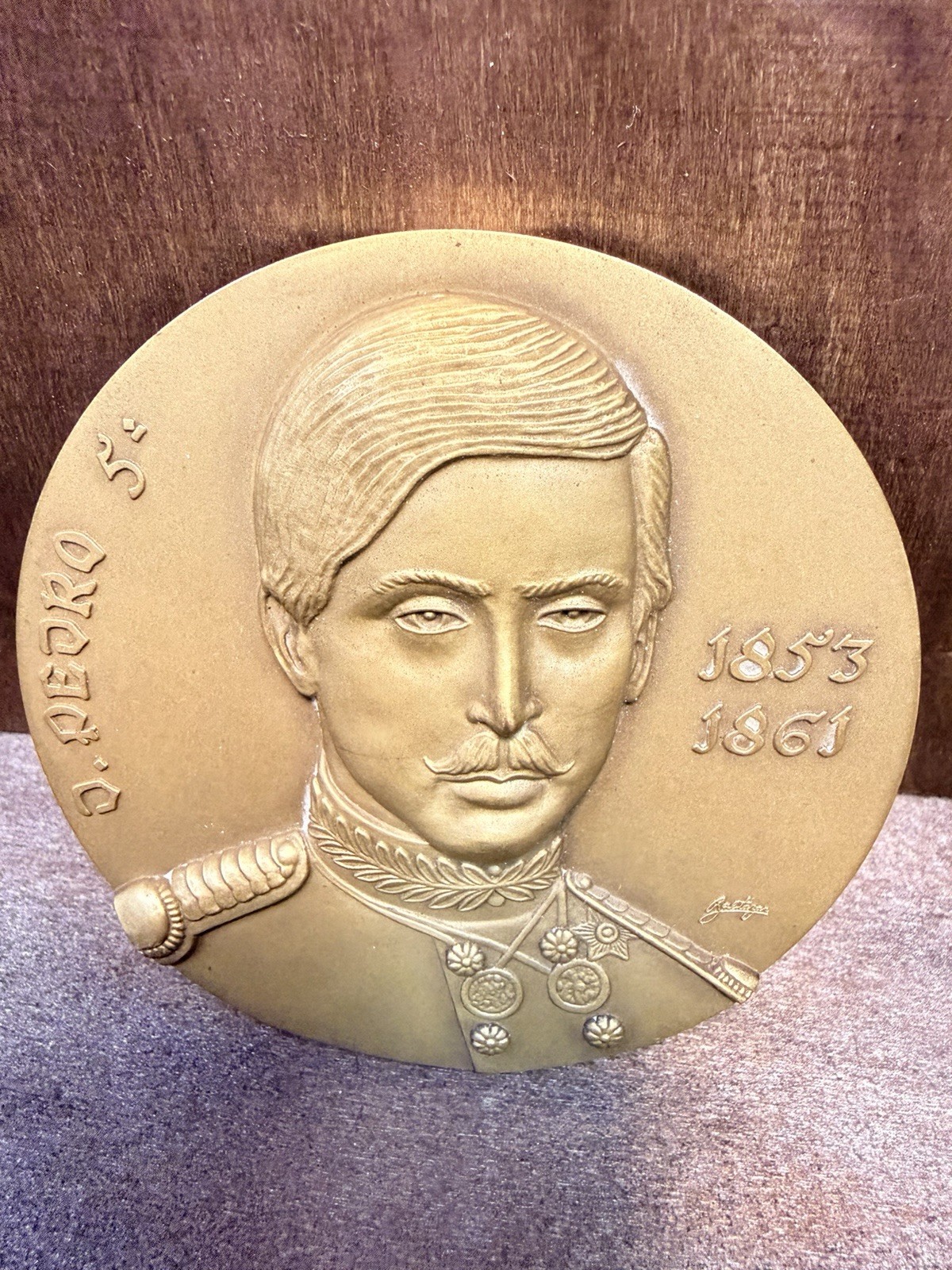 D. Pedro V Bronze Medal 1853-1861 Caminho de Ferro 3.5″ Diameter 7.1 oz