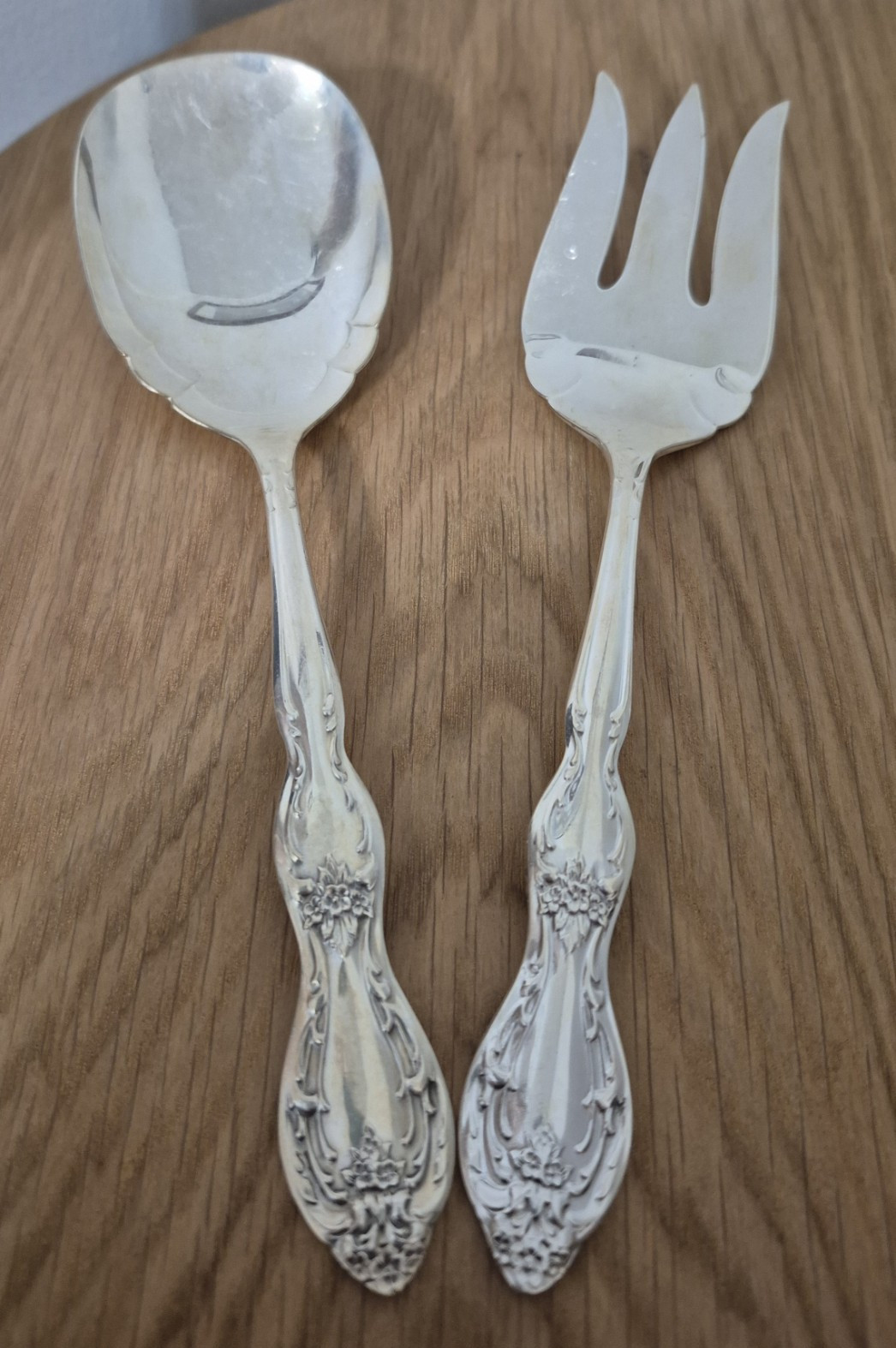 Wm. Rogers La Vigne Silverplate Serving Pieces Art Nouveau 1900-1940