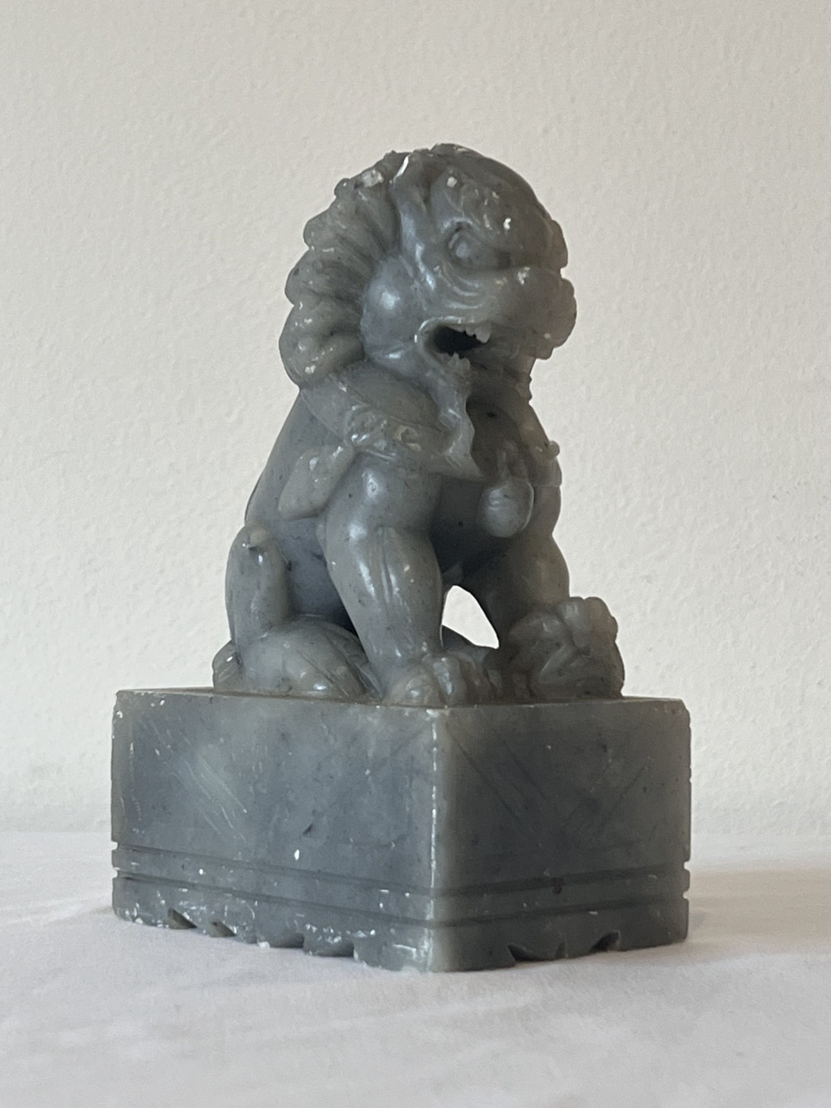 Chinese Carved Soapstone Foo Dog Guardian Lion Statue 12cm Figure 1950