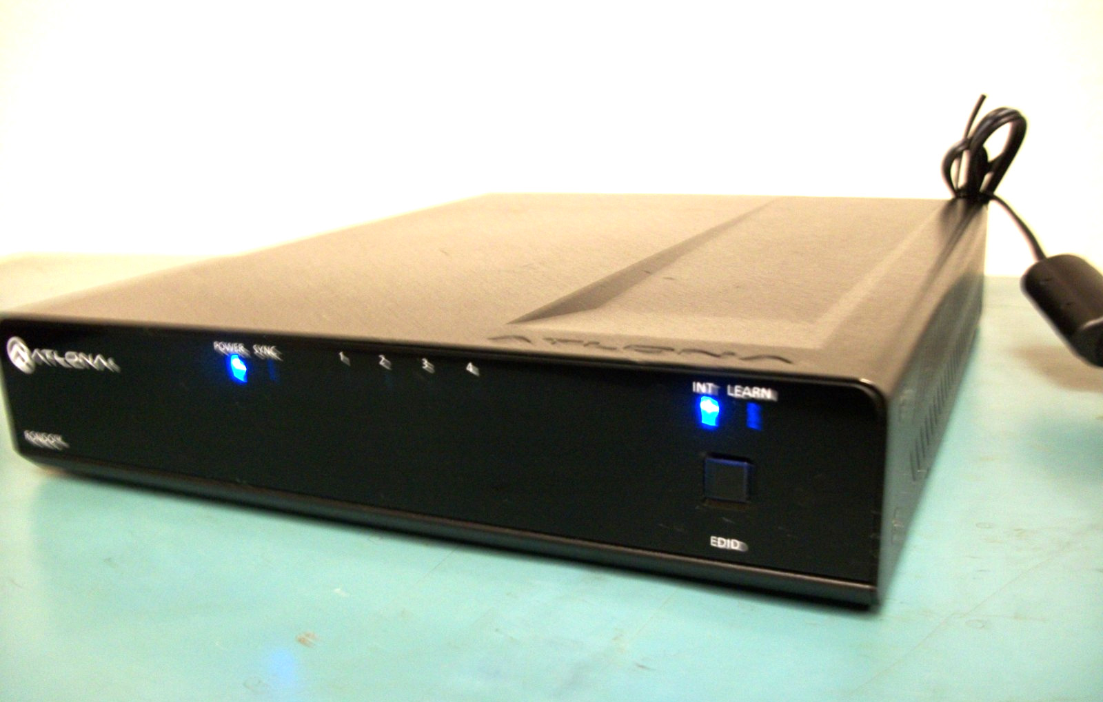 ALTONA Rondo AT-RON-444 4K HDR 1×4 HDMI Distribution Amplifier W/PWR Cord