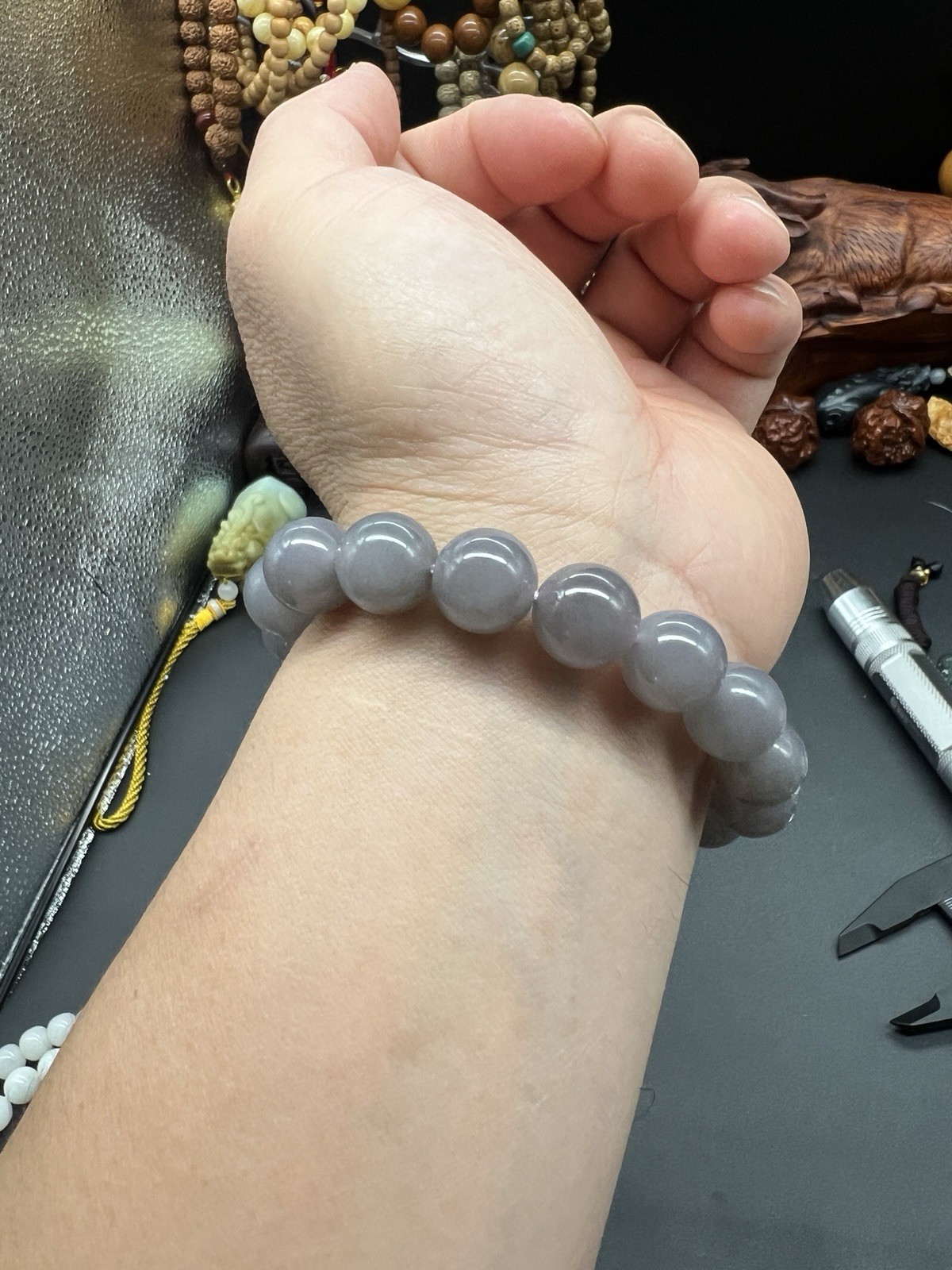 12mm Qinghai Hetian Yu Icy Smoky Purple Bracelet 青海和田玉冰烟紫手串