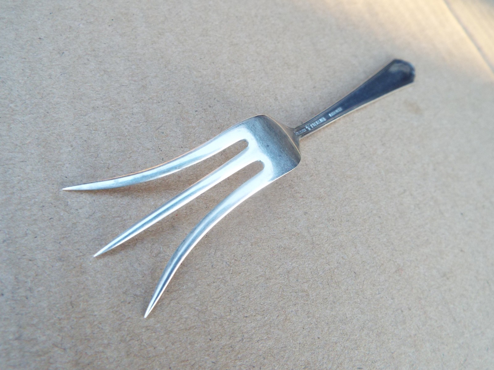 Antique 1921 Mary II Lunt Sterling Silver Treasure Lemon Fork