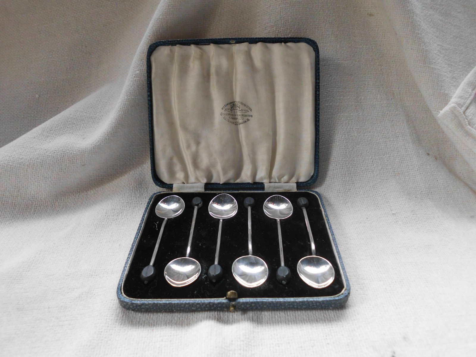 6 REGENT PLATE COFFEE BEAN TEASPOONS FITTED BOX GOLDSMITHS SILVERSMITHS CO.