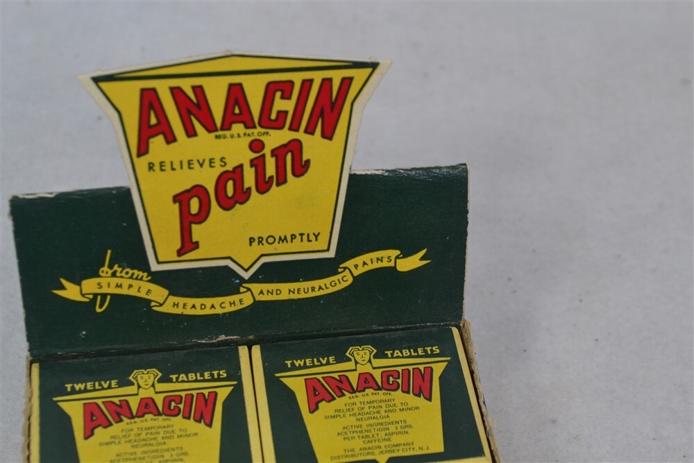 antique Anacin tablets store display 12 pcs empty medical pharmacy WWII 1940