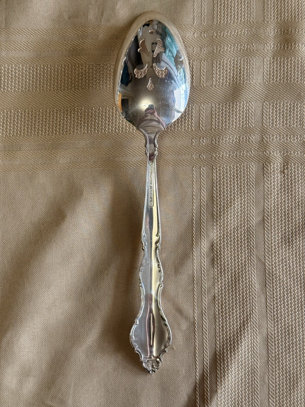 International Deep Silver Silverware Set Some Pieces Missing