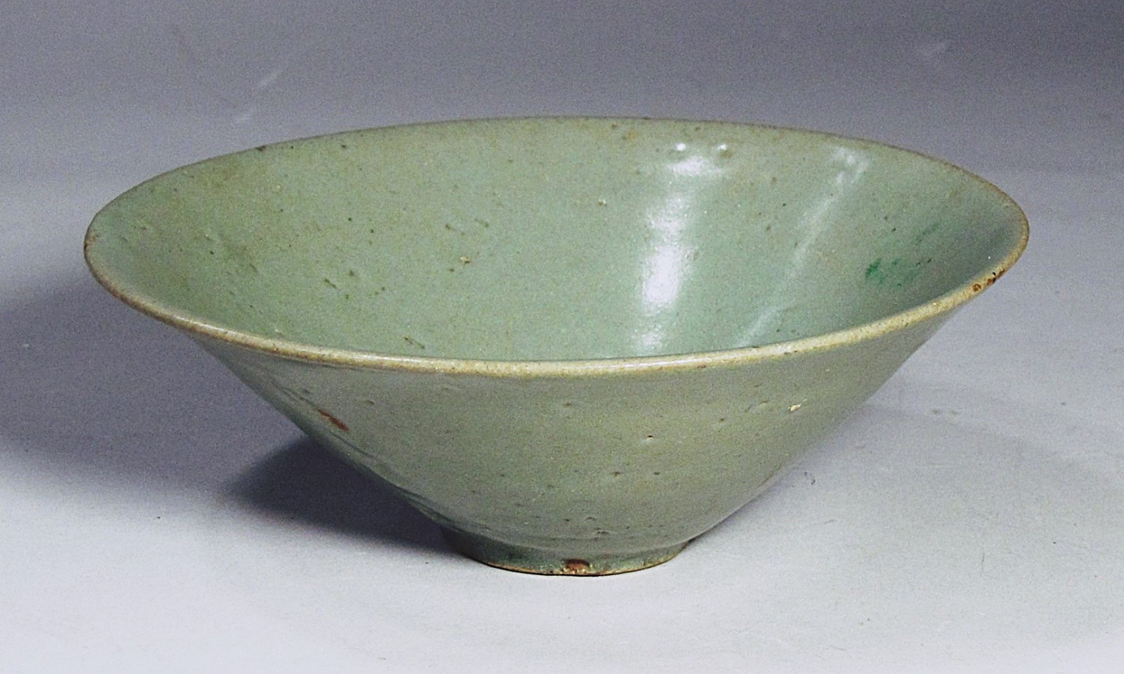 A Fine Korean Plain Rich Celadon Conical Bowl-11th C