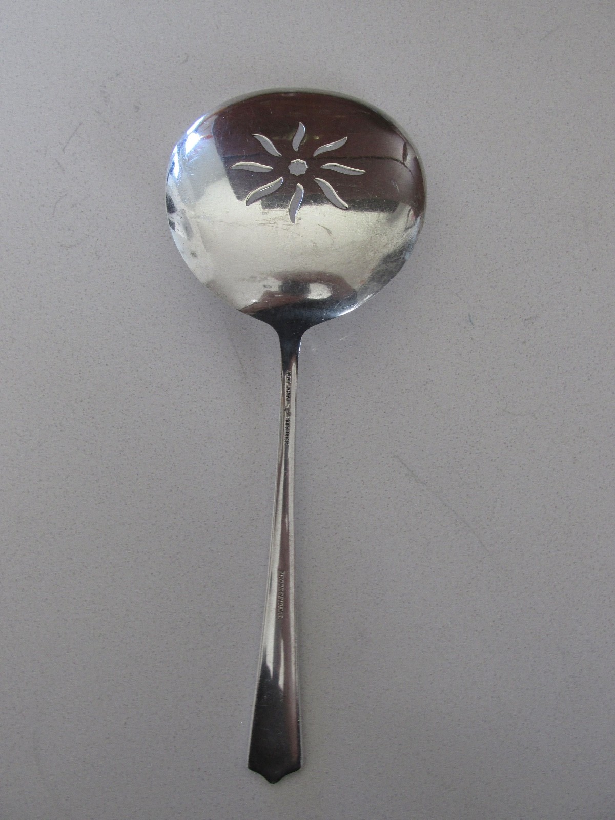 Vintage Fine Arts Sterling Silver Tomato Server….”Processional” Pattern