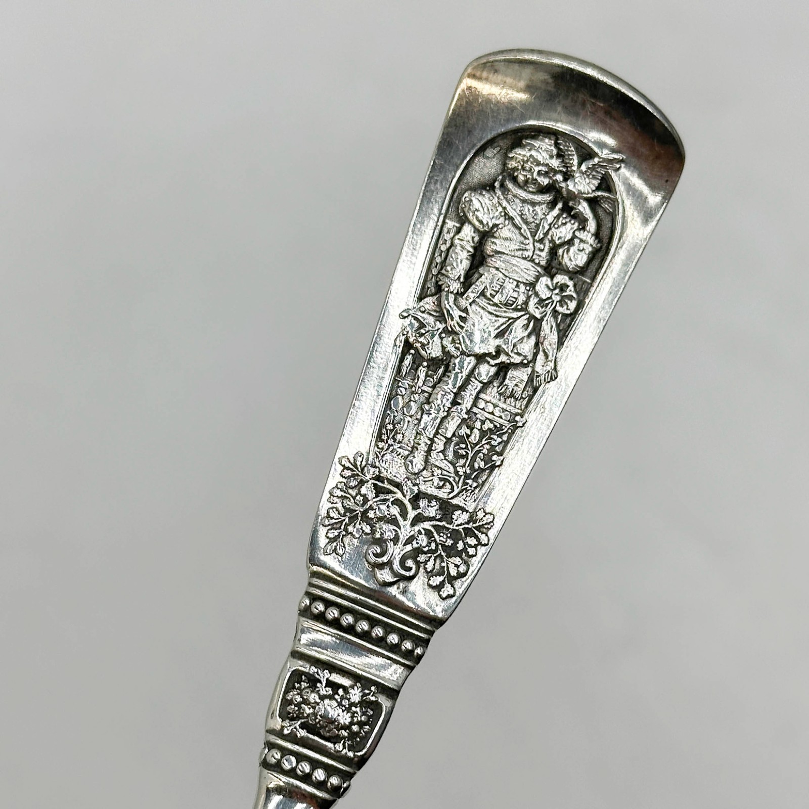 Gorham Sterling Silver 8 inch Serving Cheese Scoop in Fontainebleau