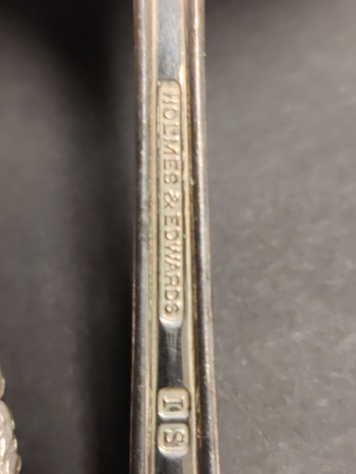 MAY QUEEN -HOLMES & EDWARDS -Silverplate 6 Serving Pieces Fork Spoons Gravy 1951