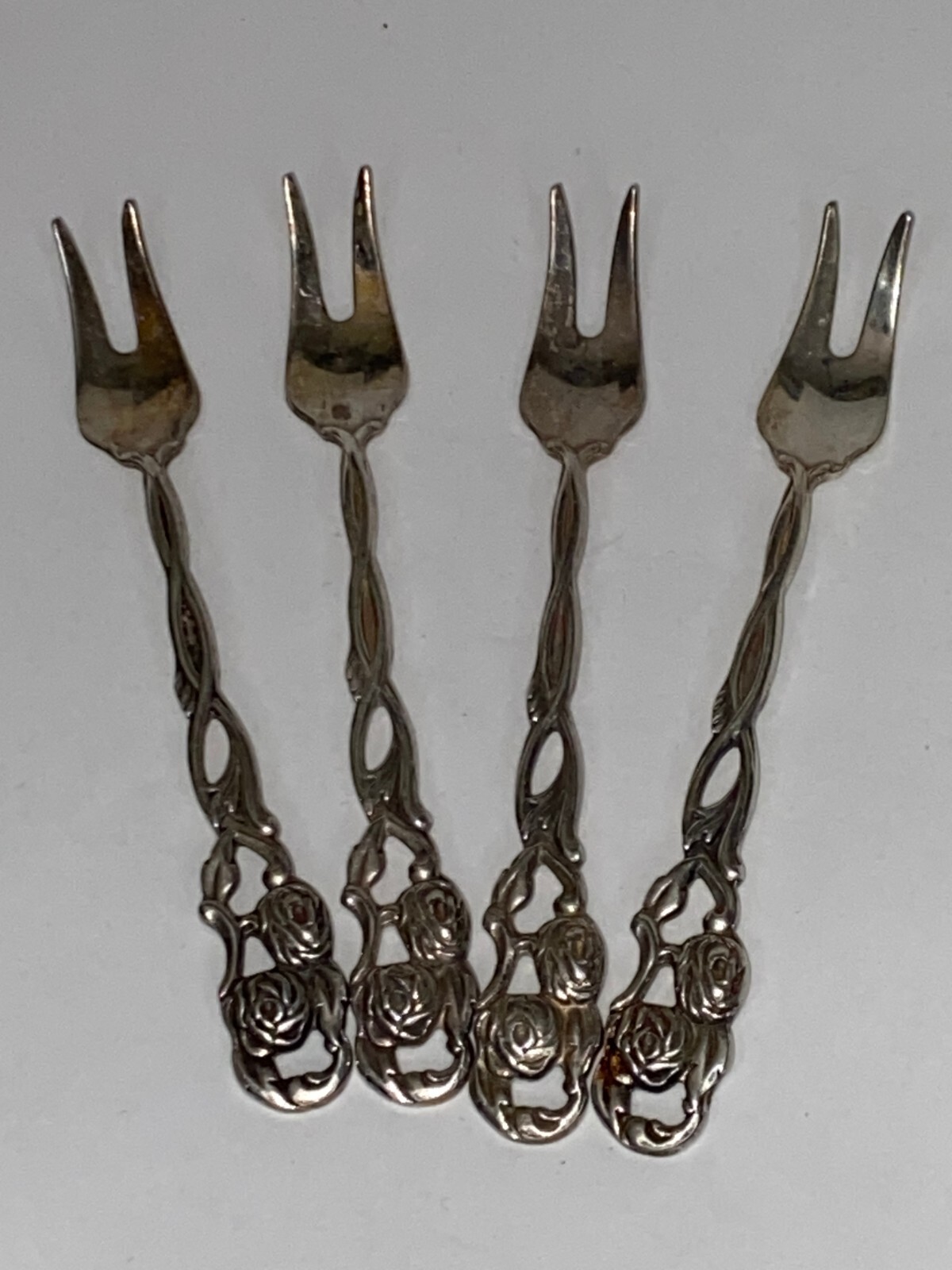 VTG 4 Nils Johan Sweden EPNS Floral Silver Plate Cocktail Forks Hors D’oeuvres