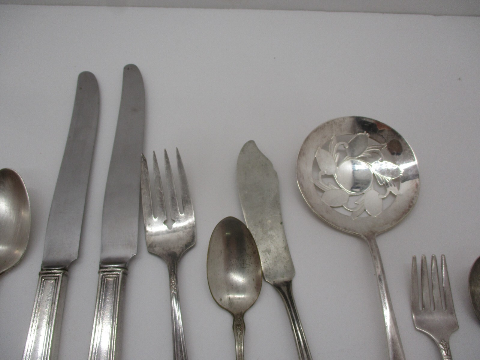 Vintage Silverplate Lot, Forks, Knives Spoons, Etc