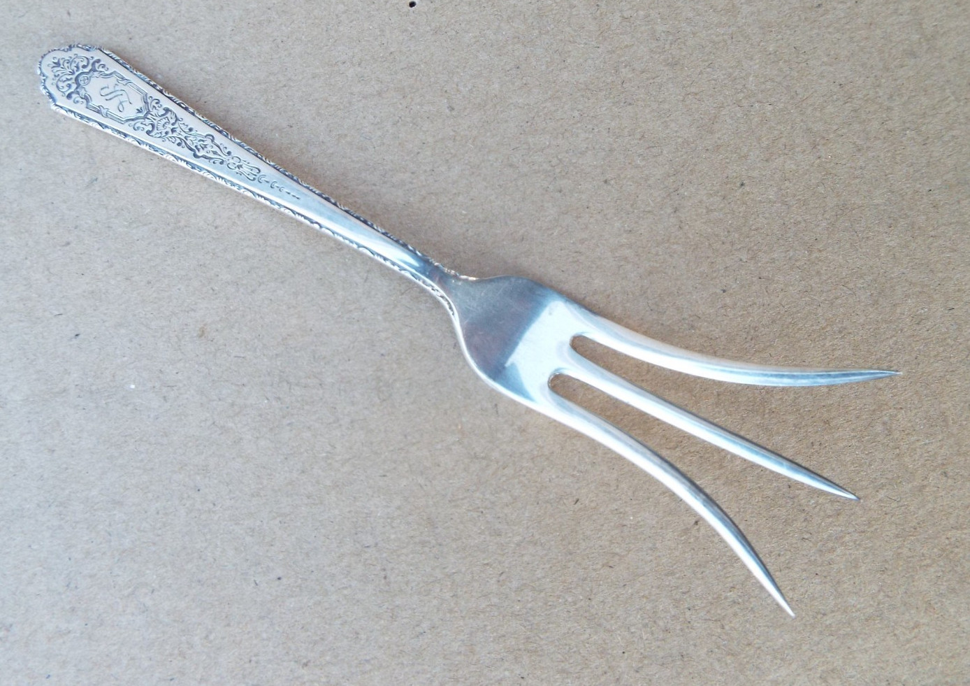 Antique 1921 Mary II Lunt Sterling Silver Treasure Lemon Fork