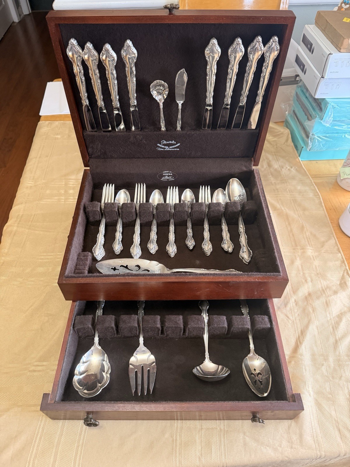 International Deep Silver Silverware Set Some Pieces Missing