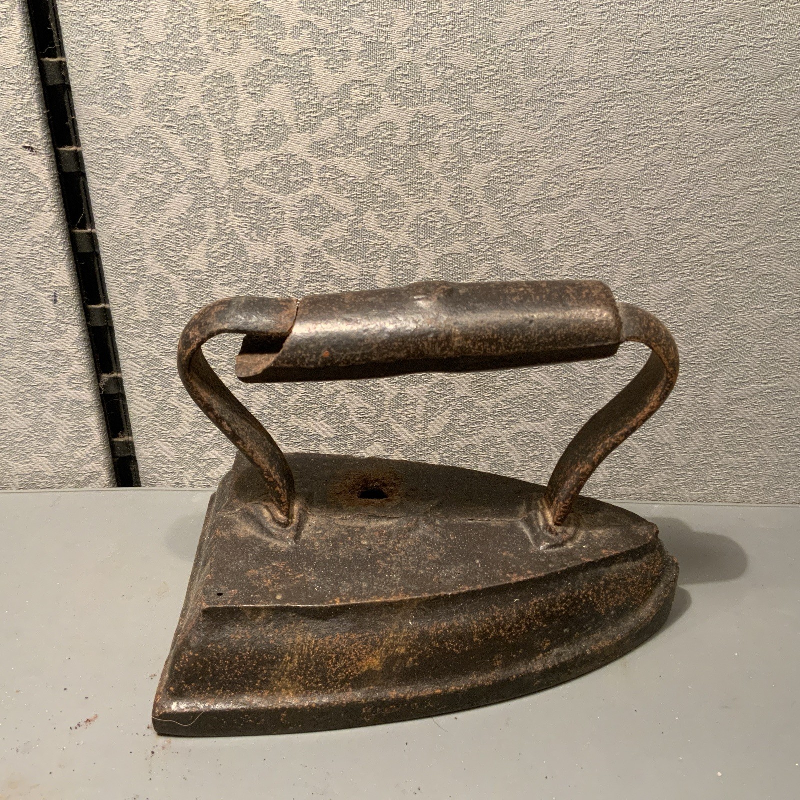 Antique 19th Century Cast Iron Sad Iron, Primitive Farmhouse Decor
