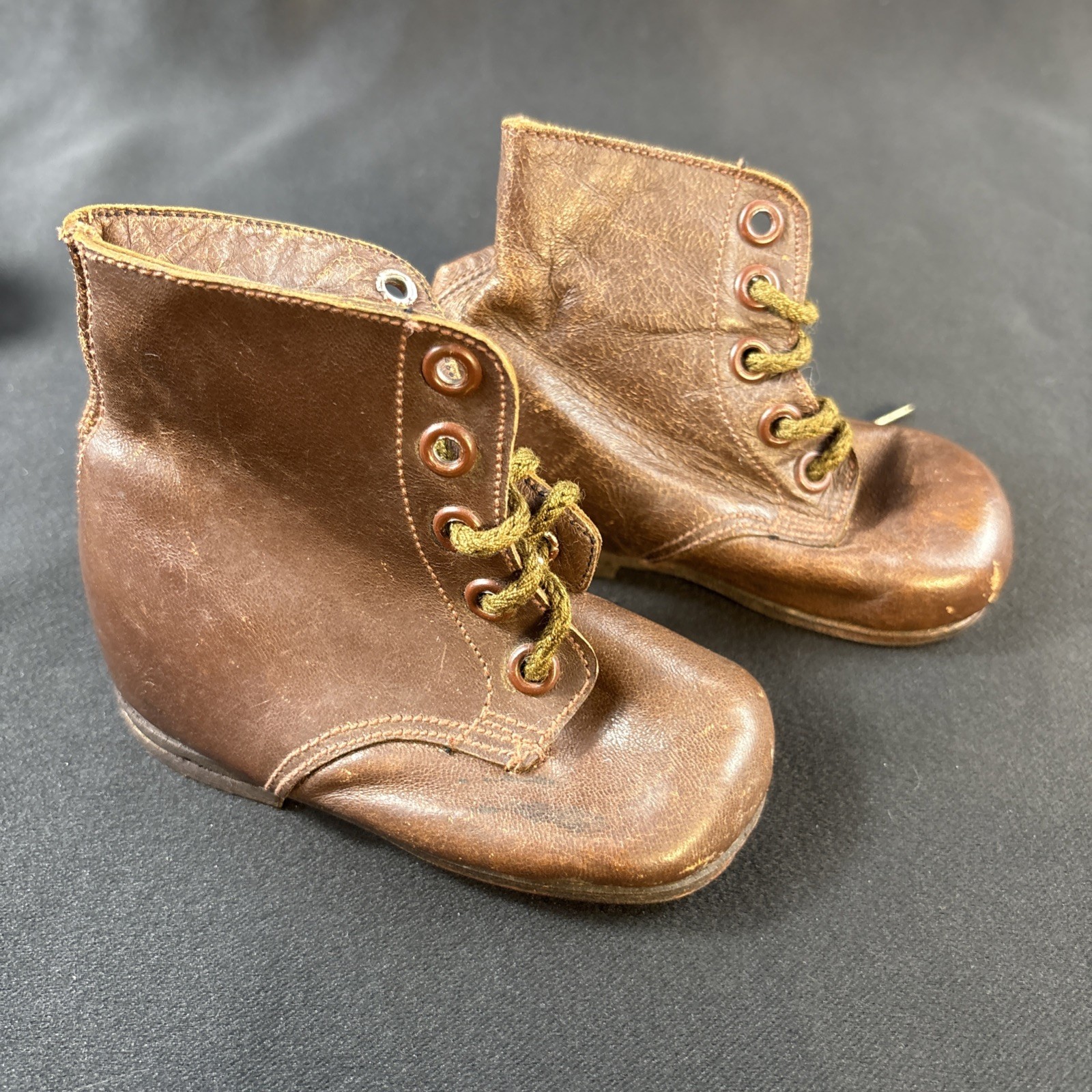 Lot 4 Pairs Antique and Vintage Baby / Toddler / Doll Shoes Victorian Edwardian