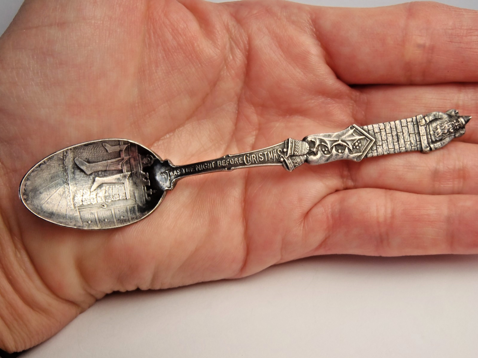 Sterling Siver Gorham Santa “Twas the Night Before Christmas” Demitasse Spoon